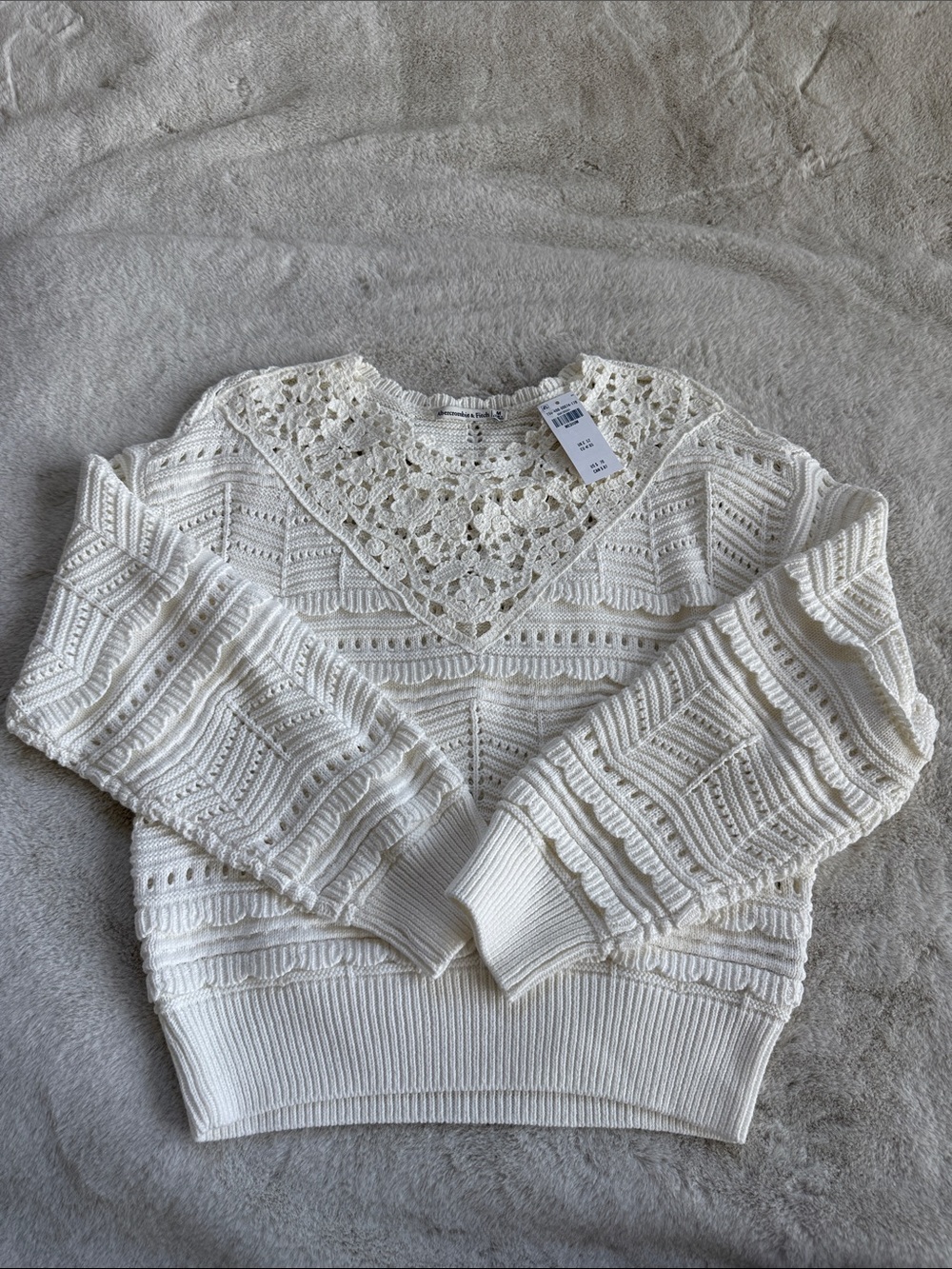 Abercrombie Crochet Yoke Ivory Women's Sweater